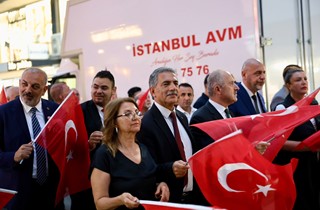 Siyah İnci İçin Görkemli Festival Başladı